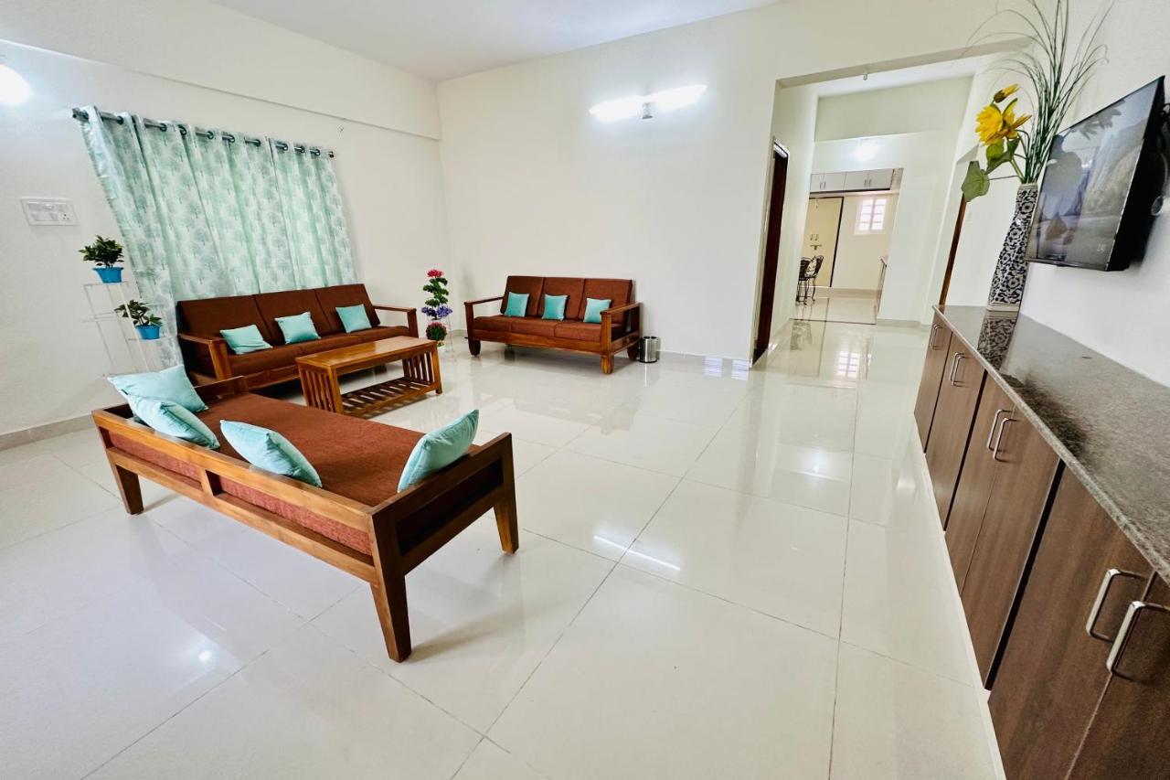 Tirupati Homestay - Ragunatha Resorts - 3Bhk Ac Apartments For Large Families - Free Breakfast - Flyover To Alipiri Gate - Wifi - Android Tv - - Easy Access To Visit All Temples Kültér fotó